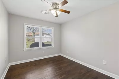 2411 Harvel Drive NW, Atlanta, GA 30318 - Photo 20