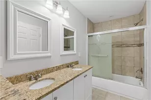 2411 Harvel Dr NW, Atlanta, GA 30318 - Photo 18