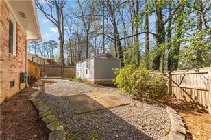 1962 Wellona Pl NE, Atlanta, GA 30345 - Photo 38