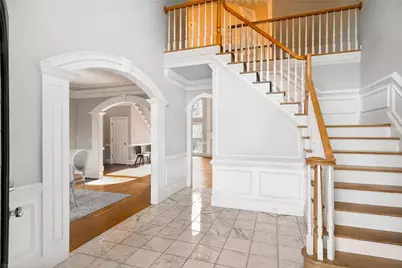 235 Summerhouse Lane, Sandy Springs, GA 30350 - Photo 4