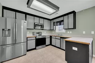 910 Ivy Hills Cir, Mount Airy, GA 30563 - Photo 12