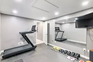 3926 Thompson Lake Dr, Buford, GA 30519 - Photo 52