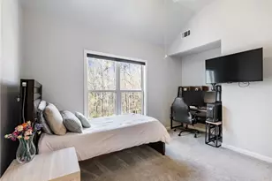 3926 Thompson Lake Dr, Buford, GA 30519 - Photo 44