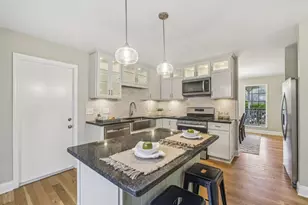 9950 Lake Forest Way, Roswell, GA 30076 - Photo 22