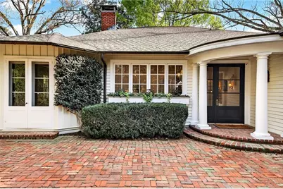 2742 Normandy Drive NW, Atlanta, GA 30305 - Photo 4