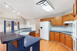 1501 Larson Way SW, Marietta, GA 30064 - Photo 16