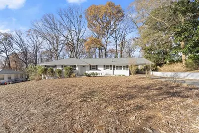 2352 Elmwood Circle SE, Atlanta, GA 30339 - Photo 44