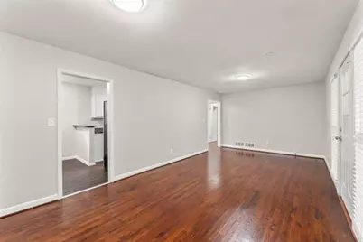 2352 Elmwood Circle SE, Atlanta, GA 30339 - Photo 10