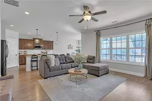 1317 Elmswood Glen Way, Lawrenceville, GA 30045 - Photo 10