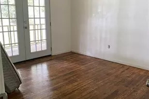 106 E Derenne Ave, Savannah, GA 31405 - Photo 32