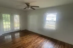 106 E Derenne Ave, Savannah, GA 31405 - Photo 16