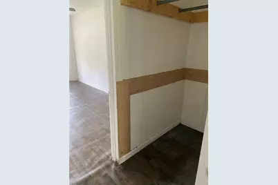 106 E Derenne Avenue, Savannah, GA 31405 - Photo 30