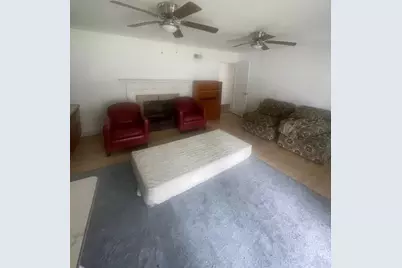 106 E Derenne Avenue, Savannah, GA 31405 - Photo 12