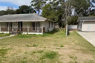 106 E Derenne Ave, Savannah, GA 31405 - Photo 4