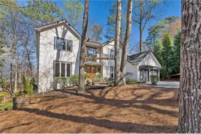 2270 Roxburgh Drive, Roswell, GA 30076 - Photo 2