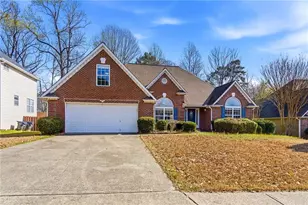 206 Gainsborough Way, Lawrenceville, GA 30044 - Photo 2