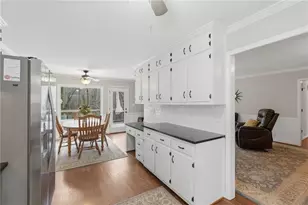 1066 Oak Rd SW, Lilburn, GA 30047 - Photo 18