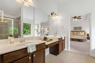 325 Cranbrooke Cir, Suwanee, GA 30024 - Photo 16