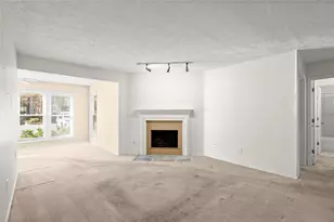 3209 Canyon Point Cir, Roswell, GA 30076 - Photo 6