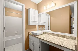 3209 Canyon Point Cir, Roswell, GA 30076 - Photo 20