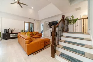 5960 Overlook Club Cir, Suwanee, GA 30024 - Photo 8