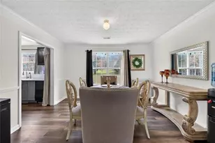 9746 Winding Way Ln, Jonesboro, GA 30238 - Photo 8