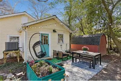 257 Vance Circle NE, Marietta, GA 30060 - Photo 4