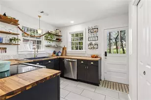 257 Vance Cir NE, Marietta, GA 30060 - Photo 16