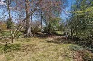 257 Vance Cir NE, Marietta, GA 30060 - Photo 34