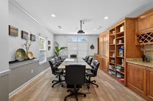 1075 Peachtree Walk NE, Atlanta, GA 30309 - Photo 30