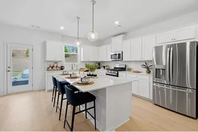 4017 Laurant Path, Flowery Branch, GA 30542 - Photo 8