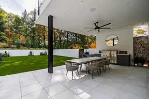 380 W Wesley Rd NW, Atlanta, GA 30305 - Photo 42