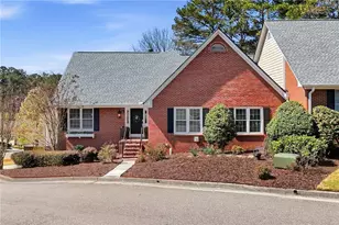 26 S Riversong Ln, Alpharetta, GA 30022 - Photo 2