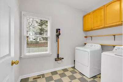 100 Penwick Drive, Roswell, GA 30075 - Photo 16