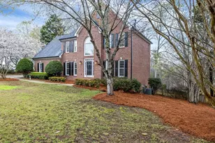 100 Penwick Dr, Roswell, GA 30075 - Photo 2