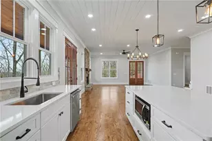 441 Summer Ln, Clayton, GA 30525 - Photo 18