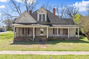 2001 Broad St, Statham, GA 30666 - Photo 1