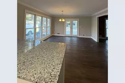 2518 W McIntosh Road, Griffin, GA 30223 - Photo 8