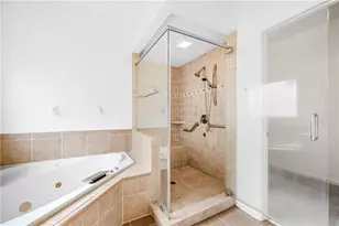 11100 Glenhurst Pass, Johns Creek, GA 30097 - Photo 28