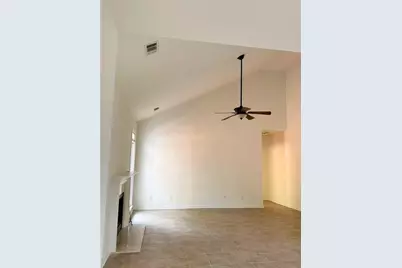 11100 Glenhurst Pass, Johns Creek, GA 30097 - Photo 4