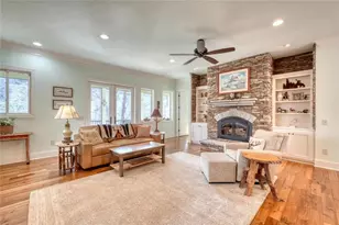 605 Owl Creek Rd, Hiawassee, GA 30546 - Photo 8