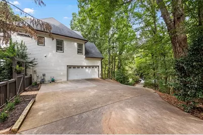 1520 Timber Trace, Canton, GA 30114 - Photo 2