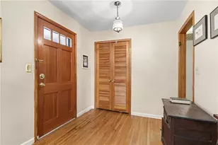 2815 Indian Trail Dr, Tucker, GA 30082 - Photo 2