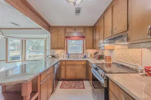 866 Foxfire Dr, Lawrenceville, GA 30044 - Photo 10