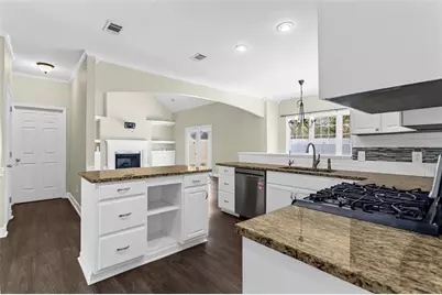 11395 Brookhollow Trail, Alpharetta, GA 30022 - Photo 18