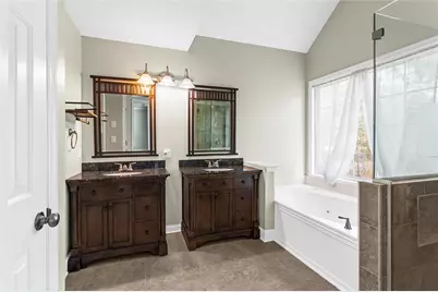 11395 Brookhollow Trail, Alpharetta, GA 30022 - Photo 50