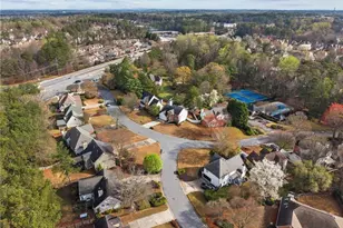 11395 Brookhollow Trail, Alpharetta, GA 30022 - Photo 4