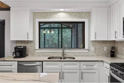 [Address not provided], Roswell, GA 30075 - Photo 12