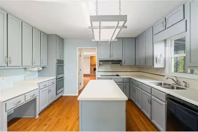 300 Millbrook Farm Court, Marietta, GA 30068 - Photo 24