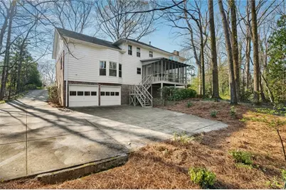 300 Millbrook Farm Court, Marietta, GA 30068 - Photo 10